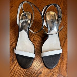 LIKE NEW MICHAEL Michael Kors “Bridget” Leather Ankle Strap Sandals sz 9 M